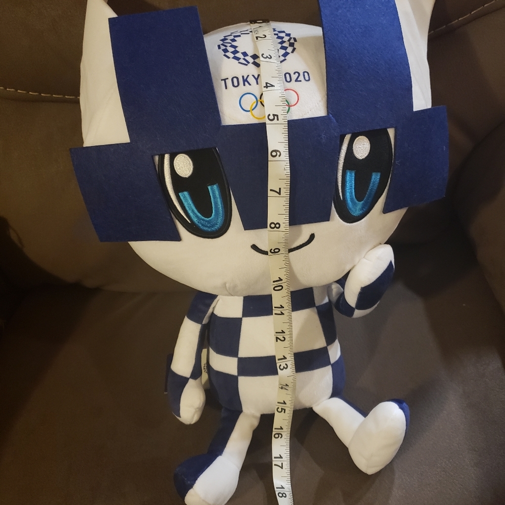 Official 2020 Olympics plush